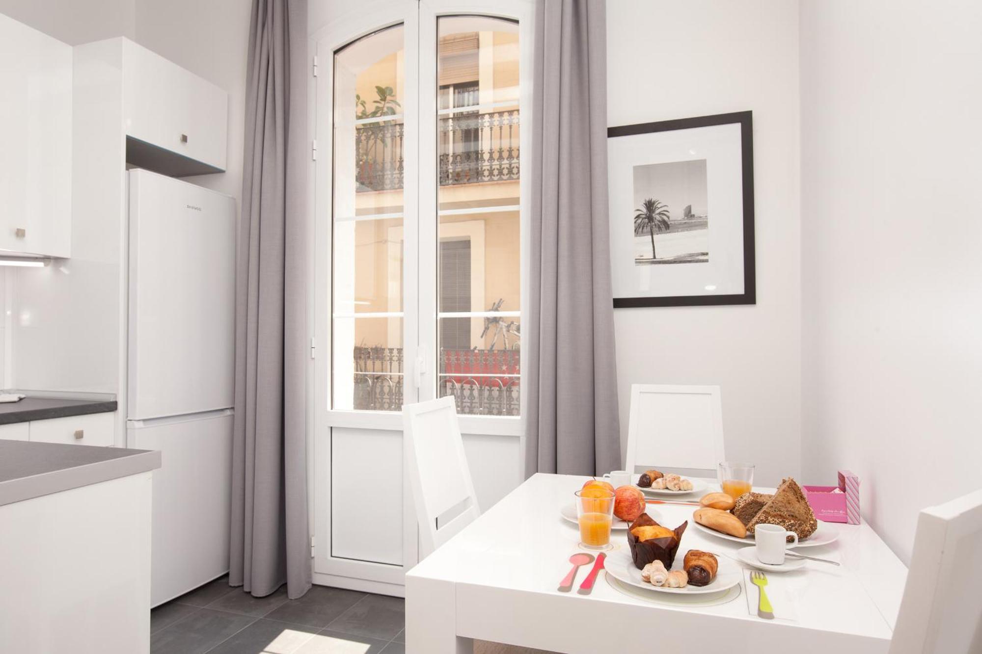 Barnapartments Basic Gracia Βαρκελώνη Δωμάτιο φωτογραφία