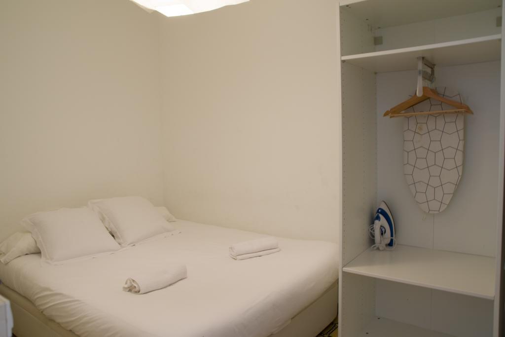 Barnapartments Basic Gracia Βαρκελώνη Εξωτερικό φωτογραφία